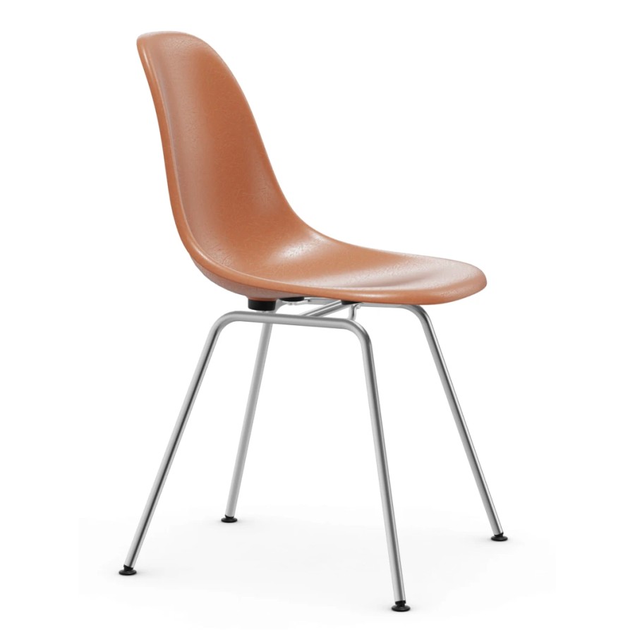 Eames fiberglass side chair dsx