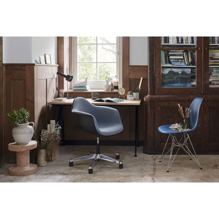 Desk clocks - tripod clock