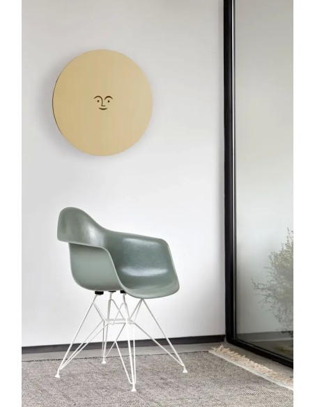 Metal wall relief sun