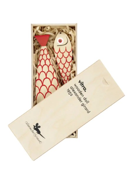 Wooden dolls mother fish & child