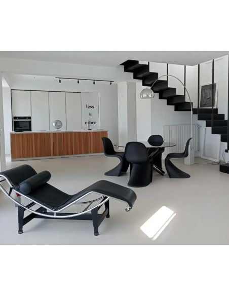 Lc4 chaise longue à reglage continu - noire